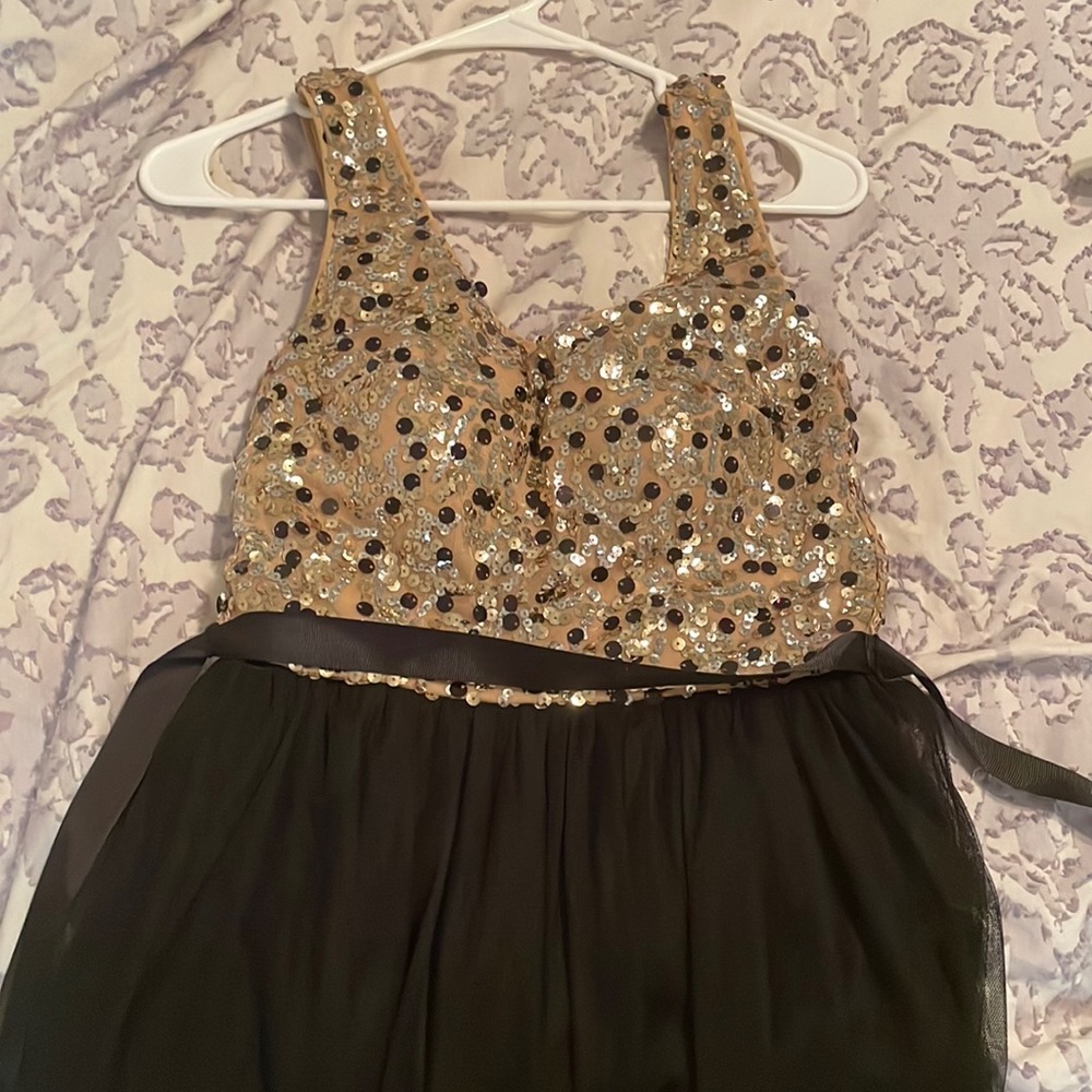 Black and gold cute homecoming dress!!!